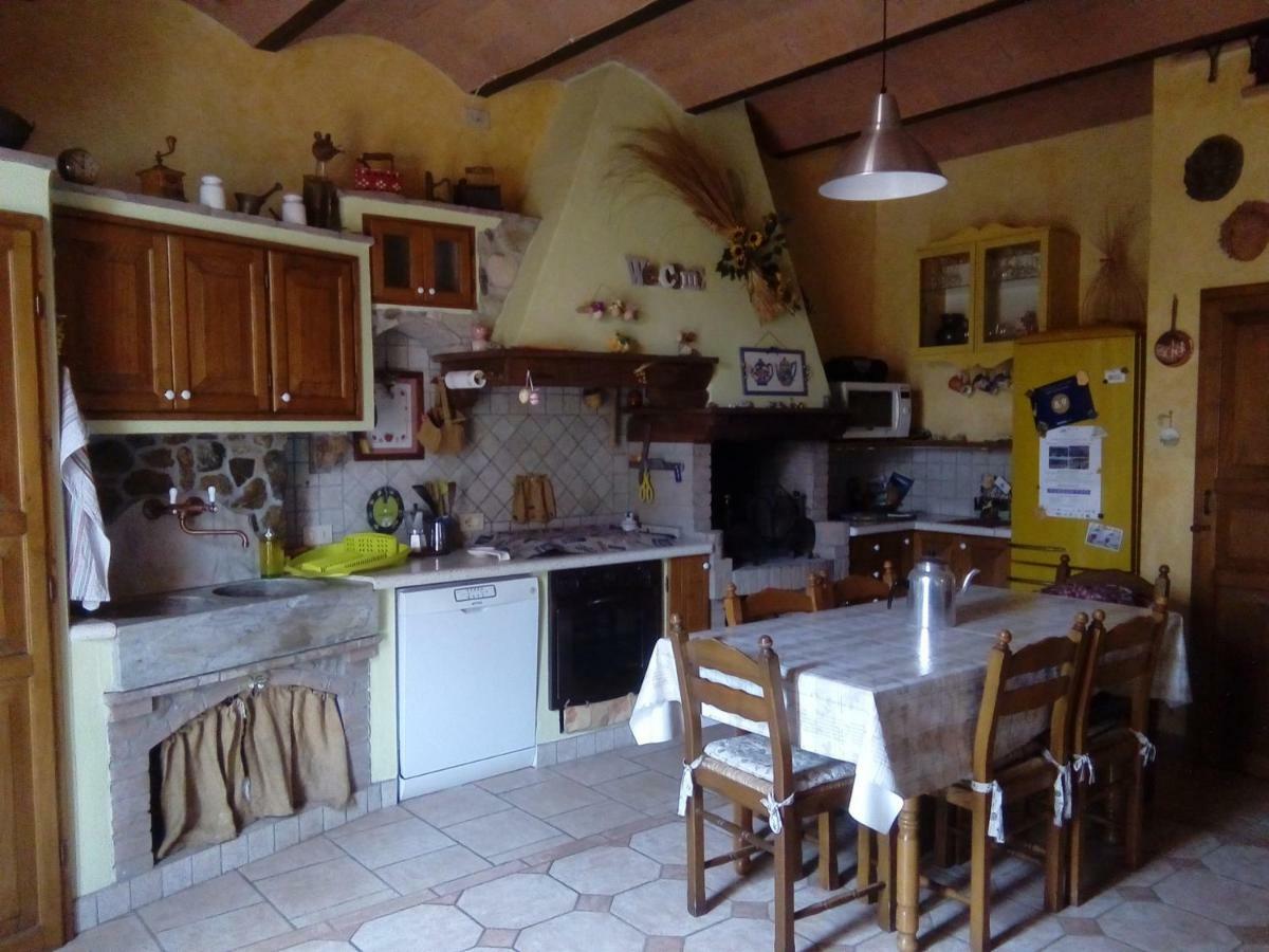 Carlo'S Country House Castellina Marittima Luaran gambar