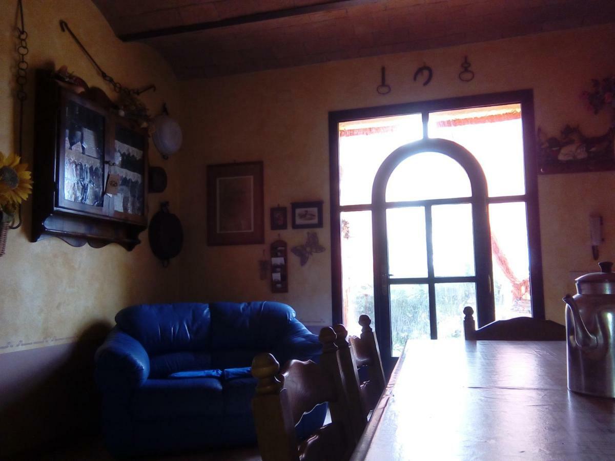 Carlo'S Country House Castellina Marittima Luaran gambar